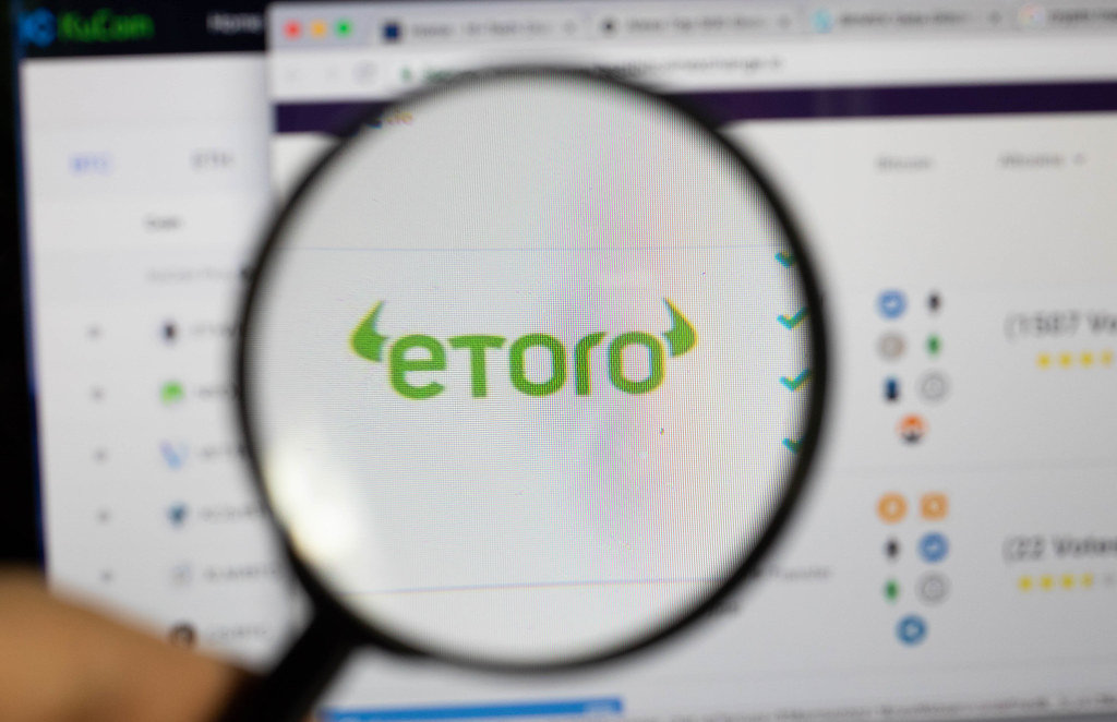 eToro to delist ALGO, MANA, DASH and MATIC