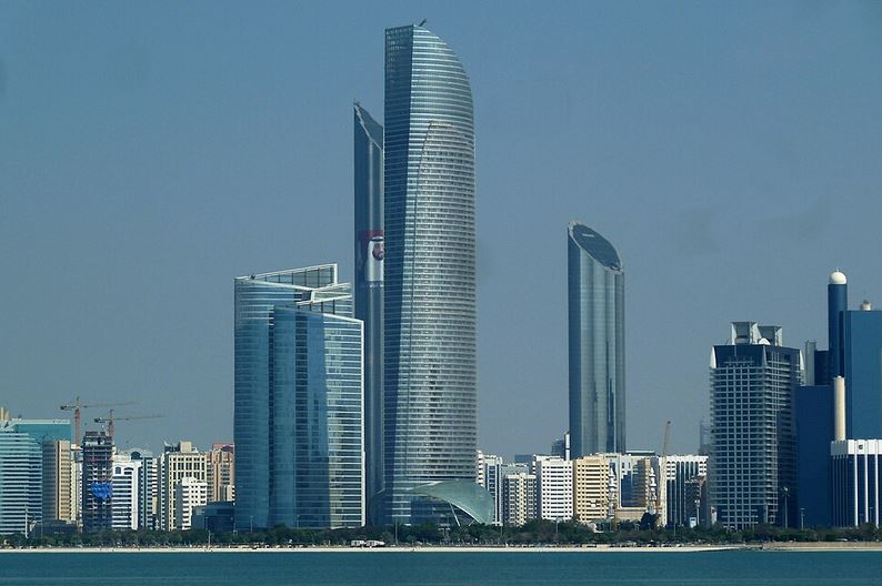 Abu Dhabi firm rolls out UAE’s first regulated dollar stablecoin